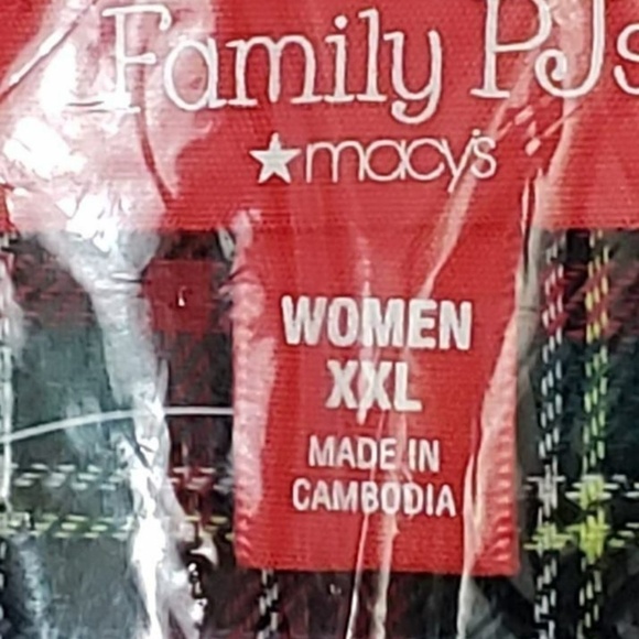 Macy’s Plaid Pajama Top and Pant Set Size XXL - Picture 3 of 4